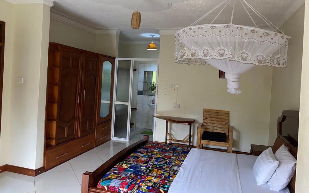 Aivilo Home Entebbe | Affordable Accommodation Near Entebbe Airport